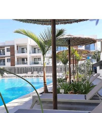 Cosmos Residence Paralimni Bagian luar foto