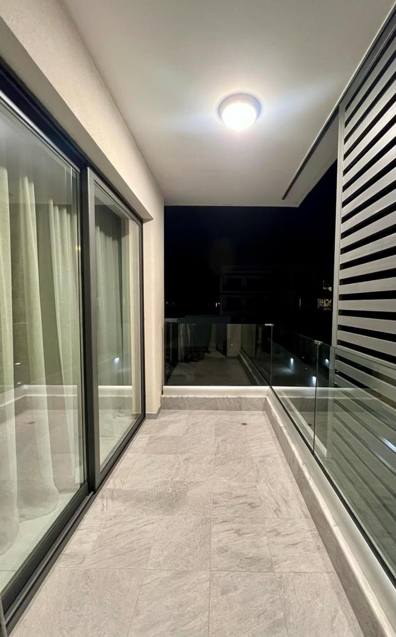 Cosmos Residence Paralimni Bagian luar foto