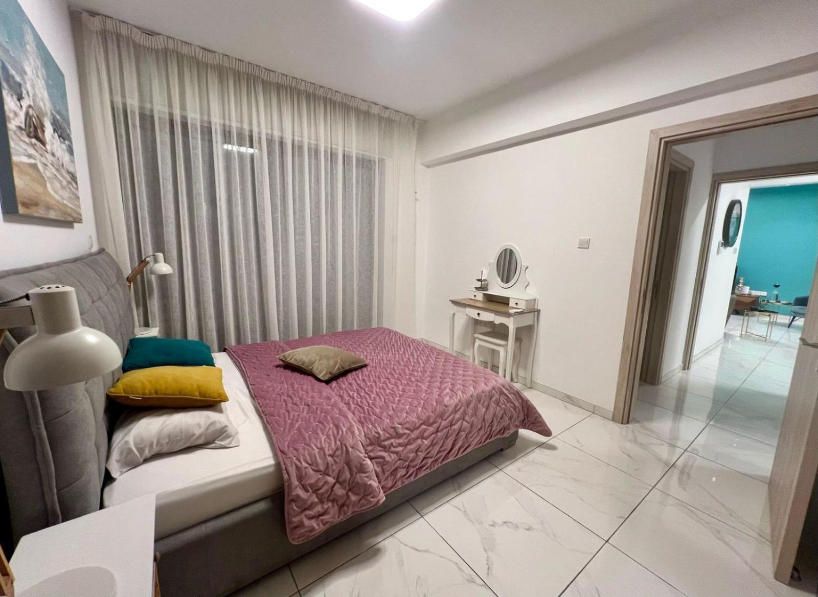 Cosmos Residence Paralimni Bagian luar foto