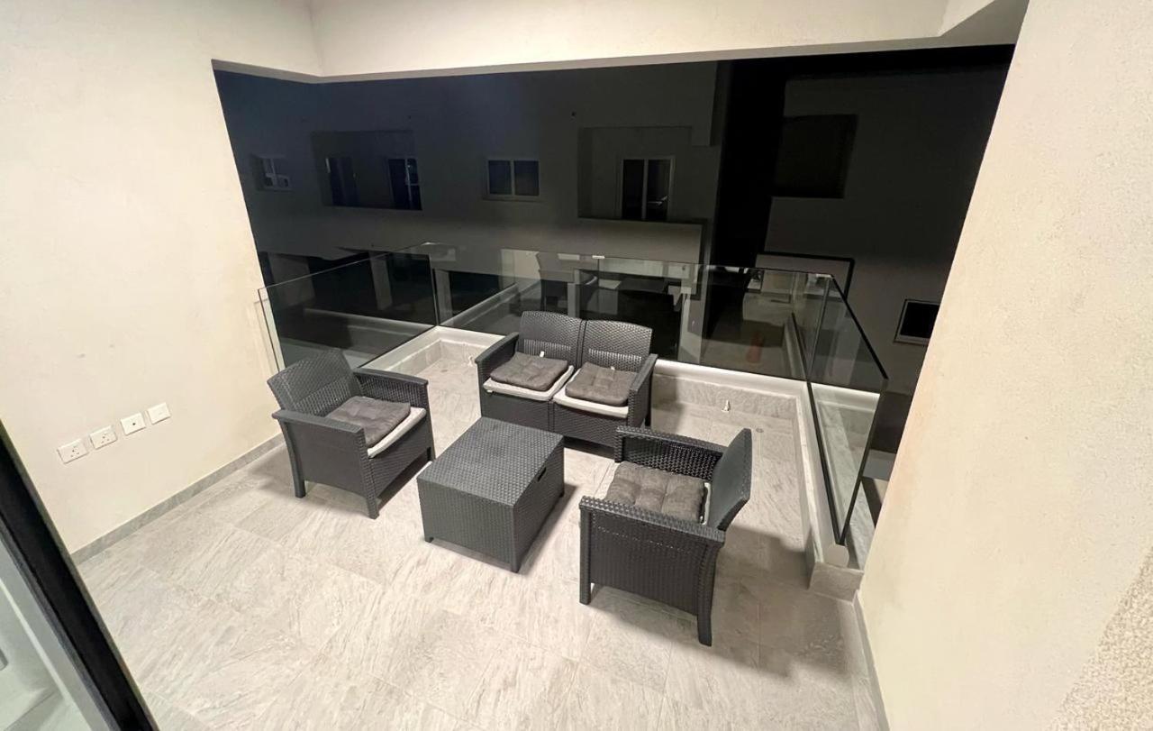 Cosmos Residence Paralimni Bagian luar foto